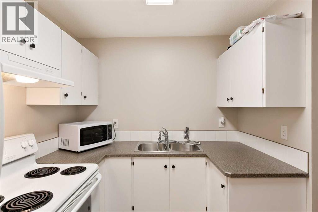 106, 6108 53 Street, Olds, Alberta  T4H 1X5 - Photo 4 - A2274931