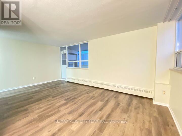 311 - 3311 Kingston Road, Toronto, Ontario  M1M 1R1 - Photo 4 - E12691660