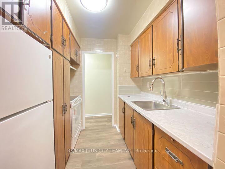 311 - 3311 Kingston Road, Toronto, Ontario  M1M 1R1 - Photo 5 - E12691660