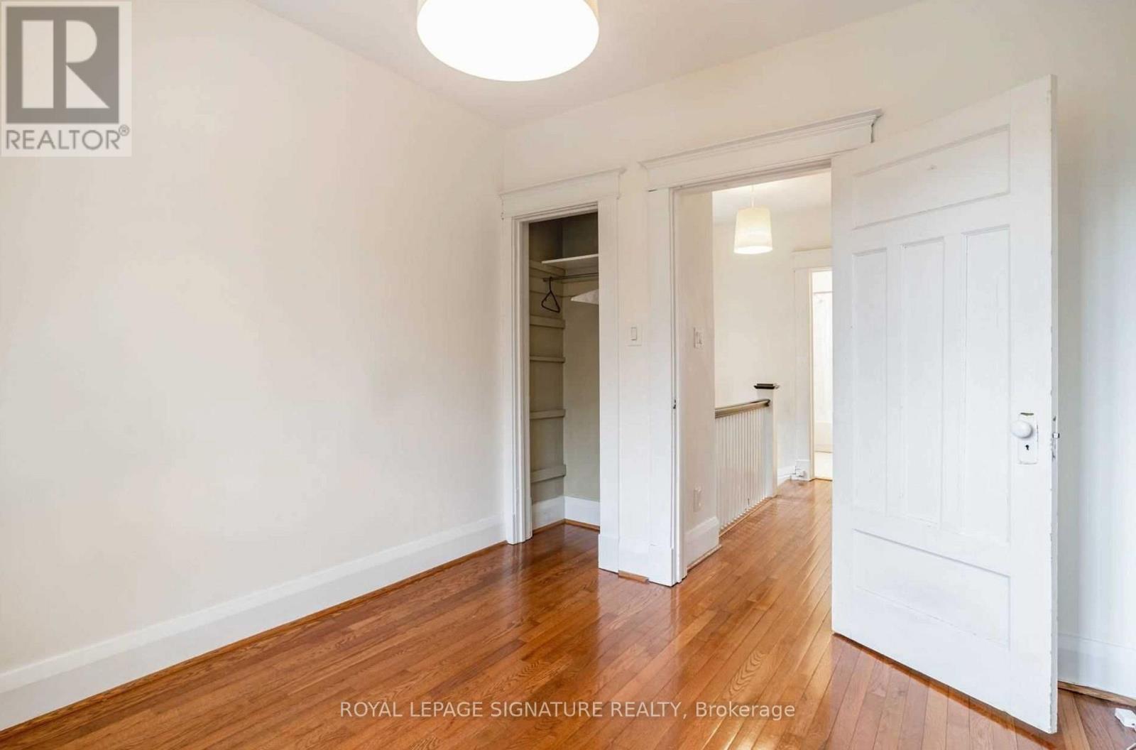 62 Kingsmount Park Road, Toronto, Ontario  M4L 3L4 - Photo 9 - E12691666