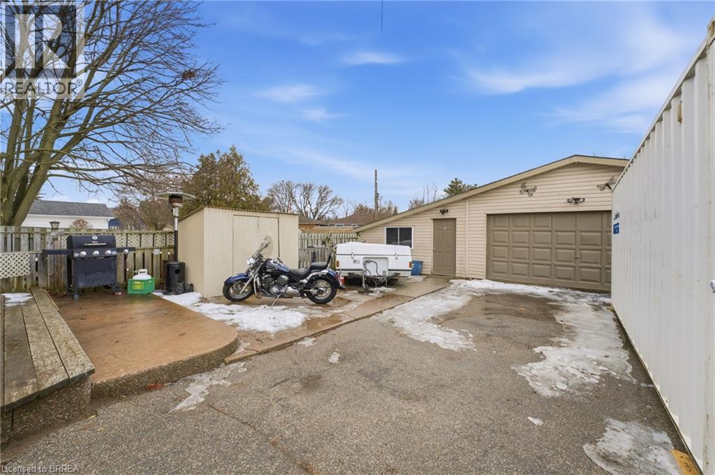 71 Barnes Avenue, Brantford, Ontario  N3R 4Y9 - Photo 22 - 40797896