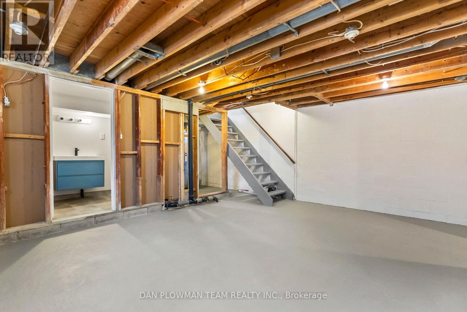 413 Mill Street, Brock, Ontario  L0K 1A0 - Photo 20 - N12691450