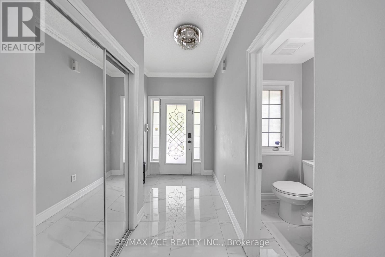 45 Harry Blaylock Drive, Markham, Ontario  L6E 2H1 - Photo 4 - N12691512