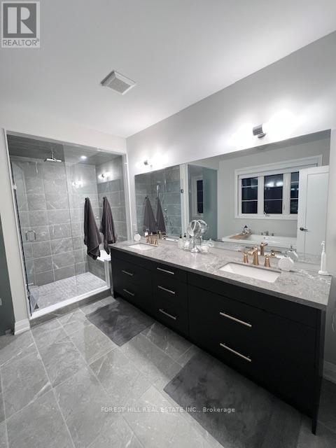 171 Timberline Trail, Aurora, Ontario  L4G 5Z6 - Photo 15 - N12691516