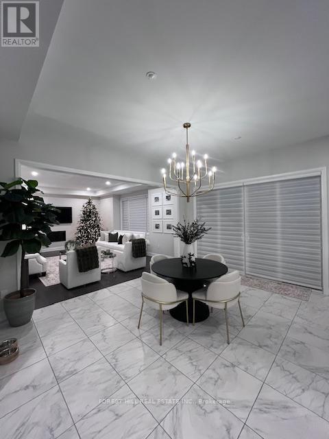 171 Timberline Trail, Aurora, Ontario  L4G 5Z6 - Photo 4 - N12691516