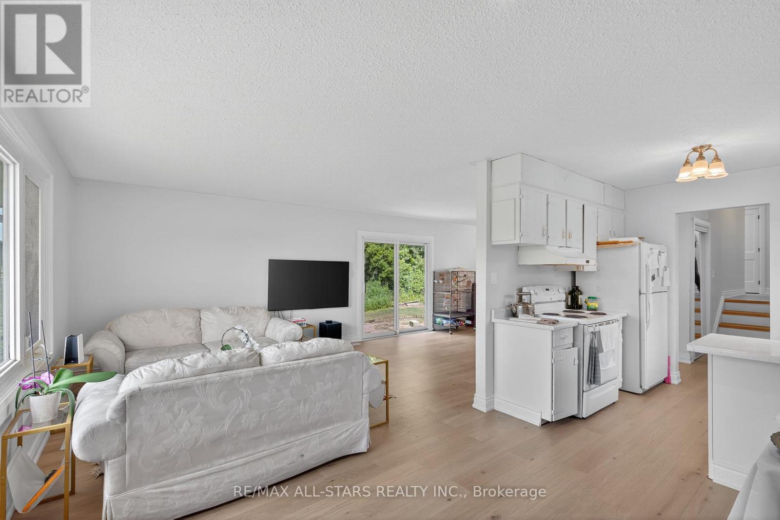 22429 Kennedy Road, East Gwillimbury, Ontario  L0G 1R0 - Photo 11 - N12691540