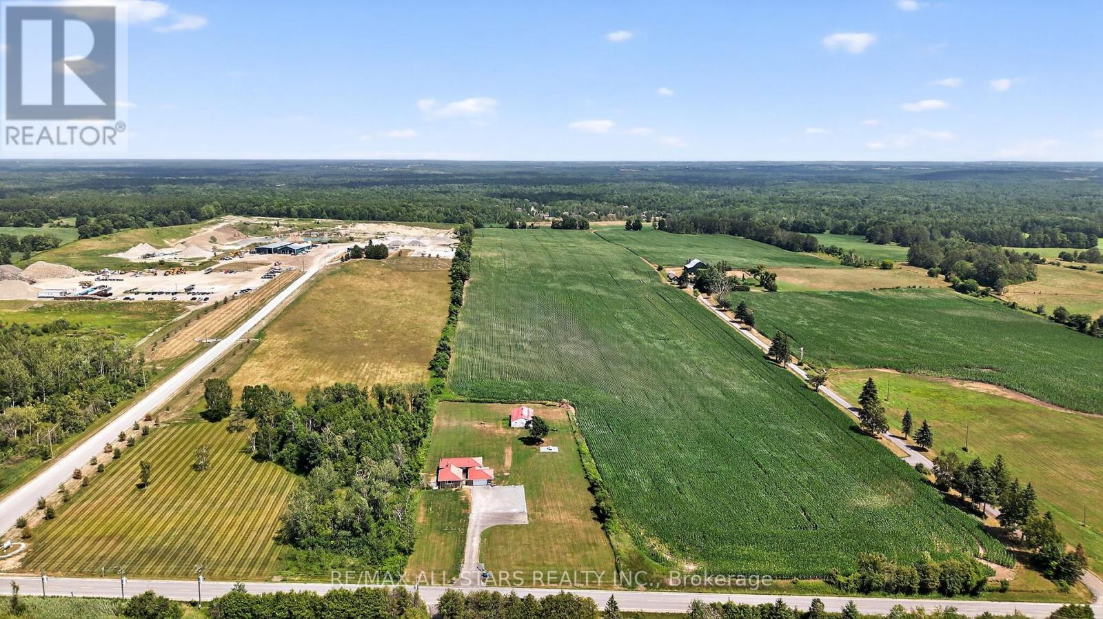 22429 Kennedy Road, East Gwillimbury, Ontario  L0G 1R0 - Photo 38 - N12691540