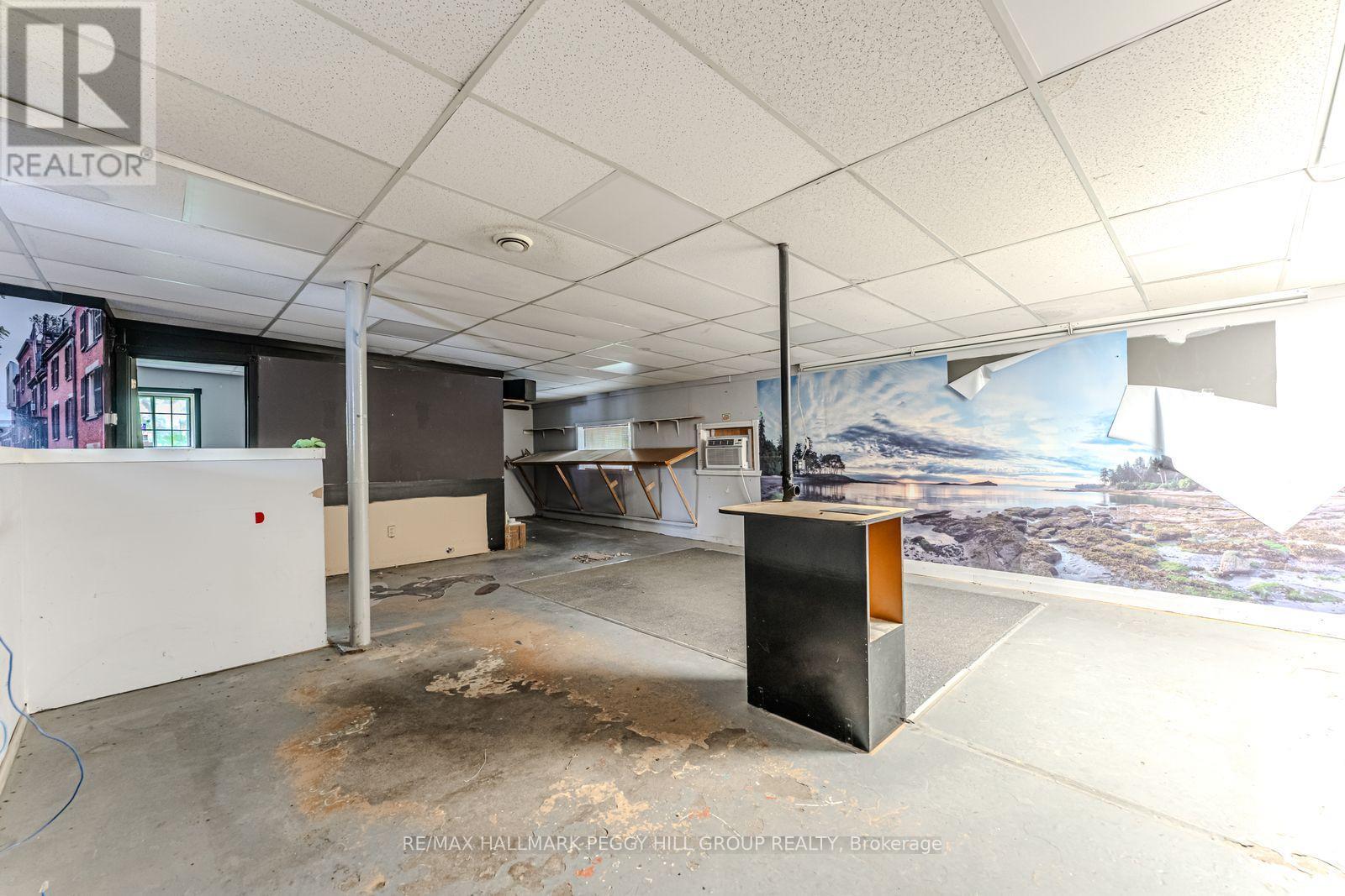 3 - 48 Ellen Street, Barrie (City Centre), Ontario  L4N 3A4 - Photo 4 - S12691426