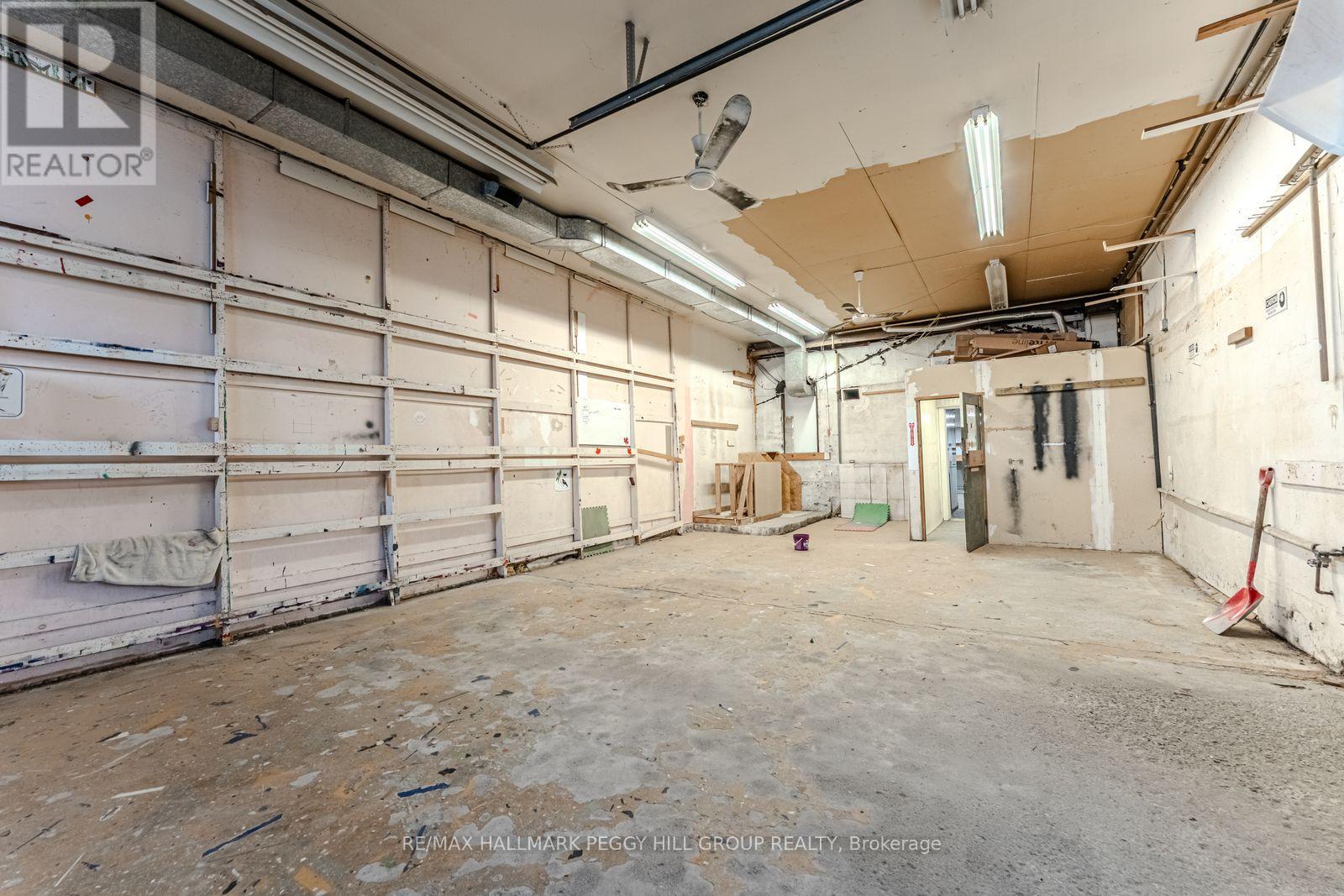 3 - 48 Ellen Street, Barrie (City Centre), Ontario  L4N 3A4 - Photo 8 - S12691426