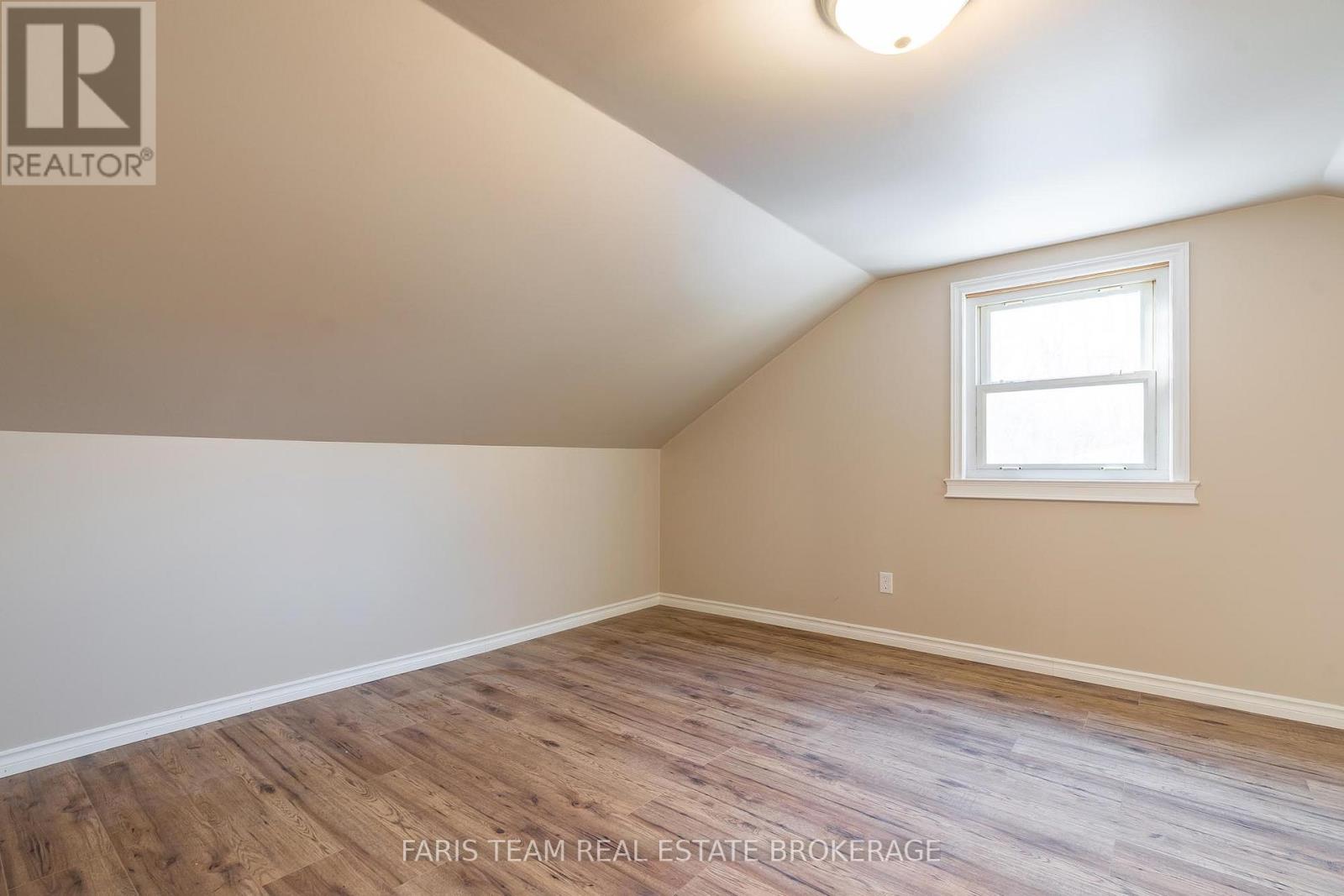 25 Ayling Reid Court, Wasaga Beach, Ontario  L9Z 2G5 - Photo 26 - S12691604