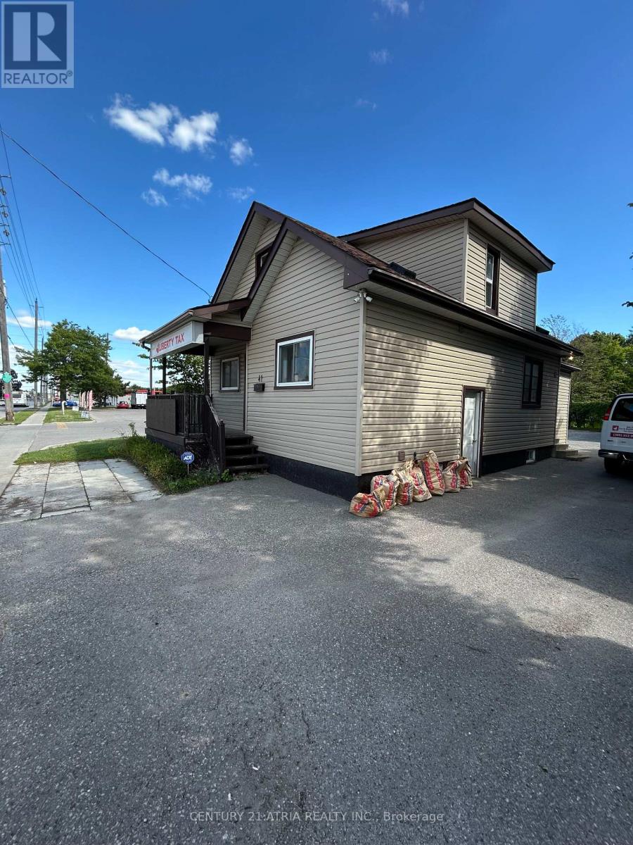 41 Bloor Street E, Oshawa (Lakeview), Ontario  L1H 3L9 - Photo 2 - E12378254