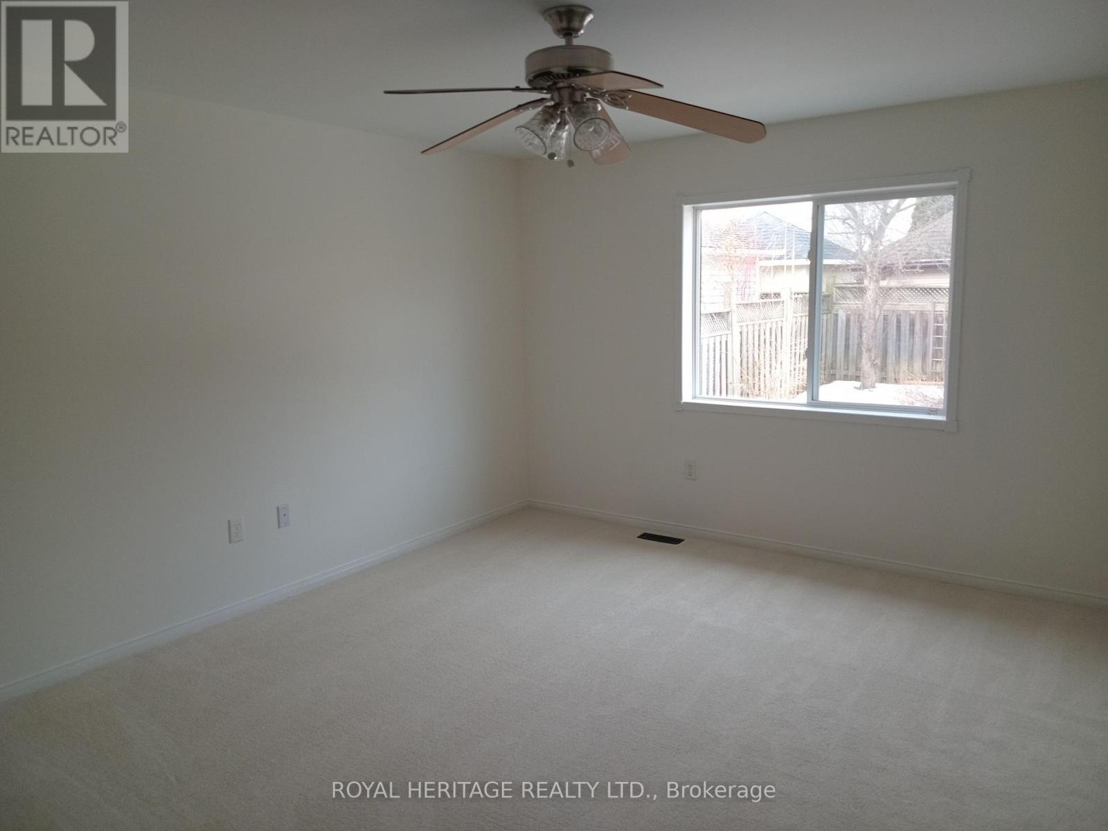 16 Corridale Avenue, Whitby, Ontario  L1M 2E8 - Photo 12 - E12689216