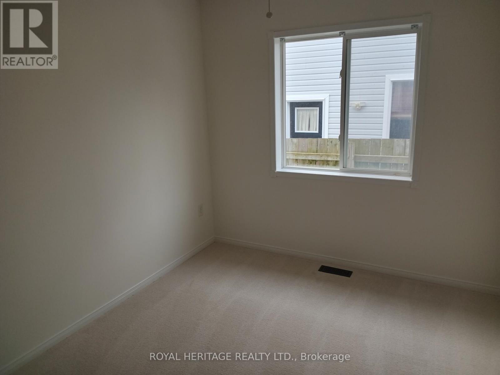 16 Corridale Avenue, Whitby, Ontario  L1M 2E8 - Photo 15 - E12689216