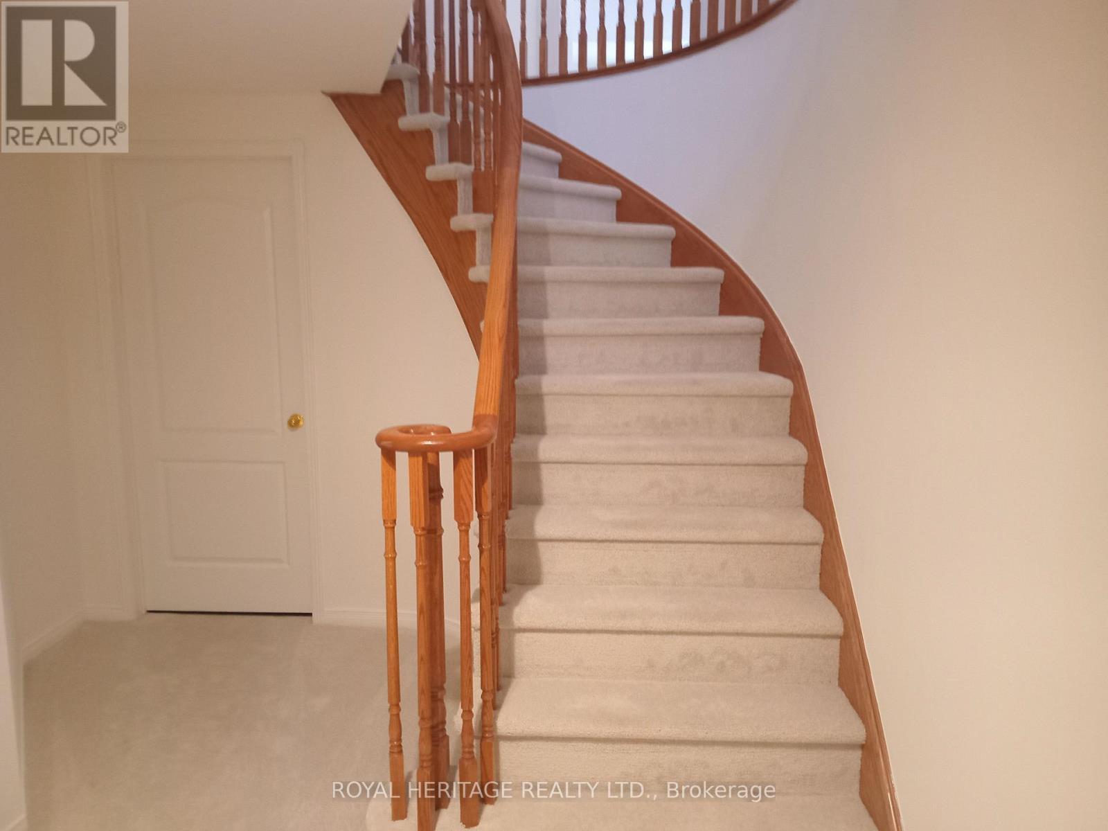 16 Corridale Avenue, Whitby, Ontario  L1M 2E8 - Photo 17 - E12689216