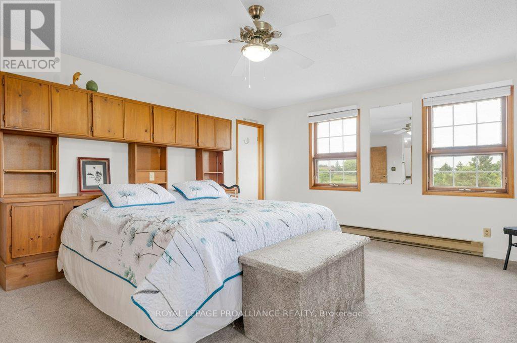 255 Huffman Road, Quinte West (Murray Ward), Ontario  K0K 2C0 - Photo 18 - X12504888