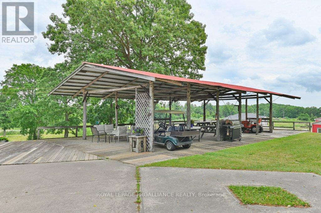 255 Huffman Road, Quinte West (Murray Ward), Ontario  K0K 2C0 - Photo 36 - X12504888