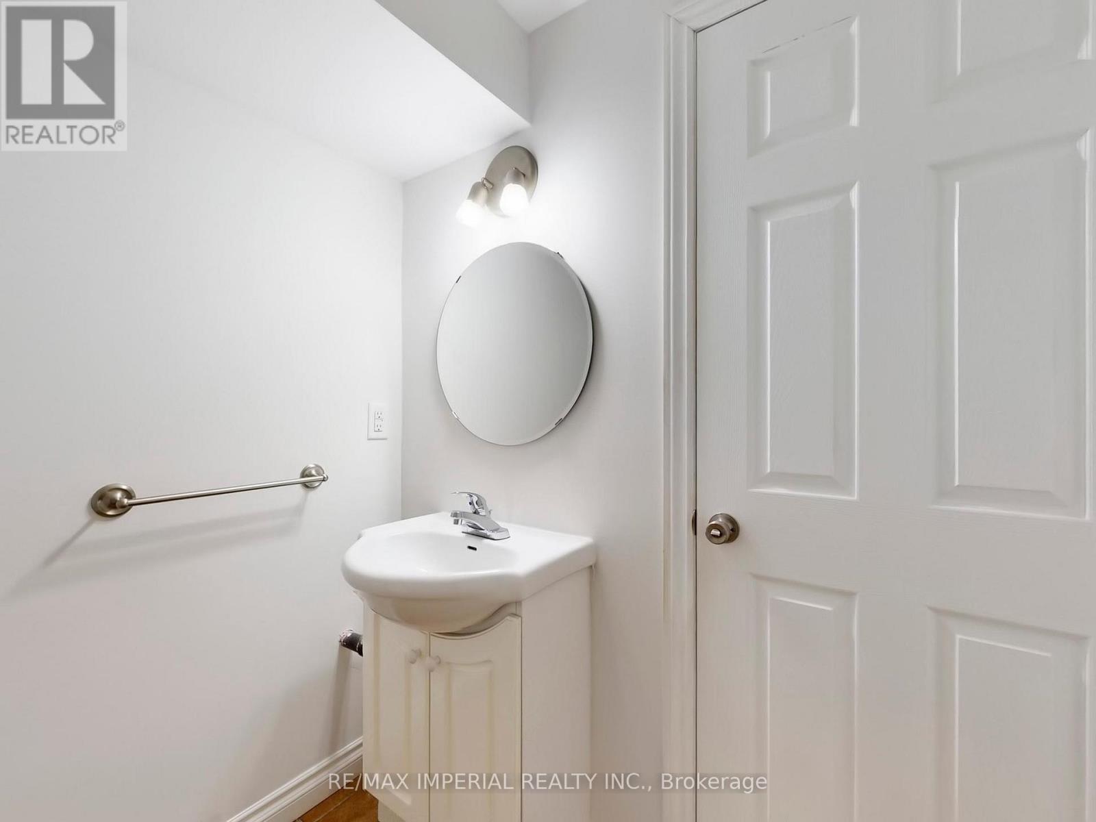 117 Montebello Avenue, Vaughan, Ontario  L4H 1T5 - Photo 31 - N12690020