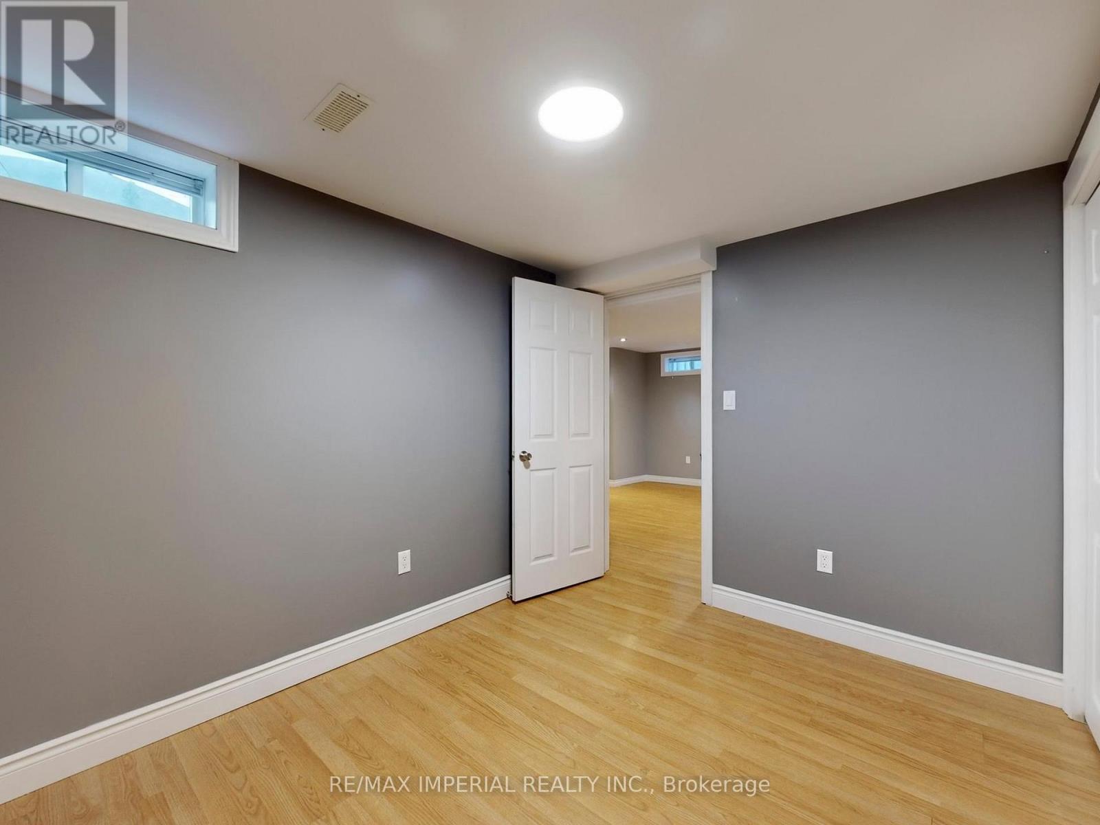 117 Montebello Avenue, Vaughan, Ontario  L4H 1T5 - Photo 30 - N12690020