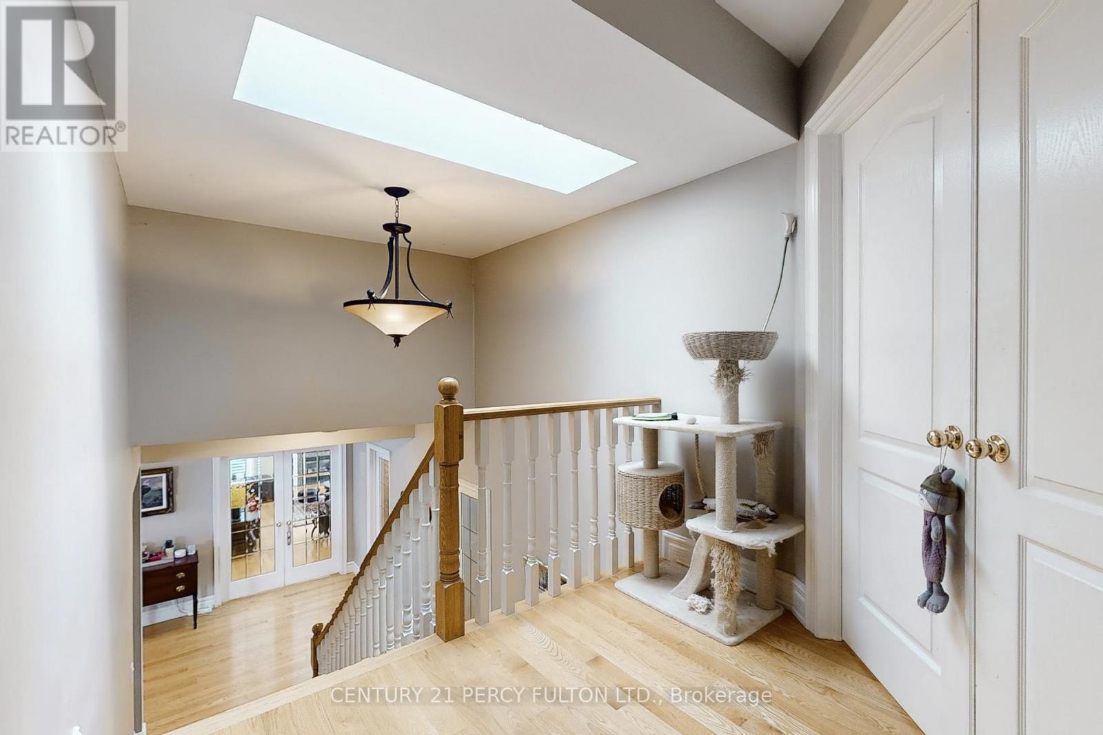 1832 Chesbro Court, Mississauga, Ontario  L5H 4H2 - Photo 21 - W12378097