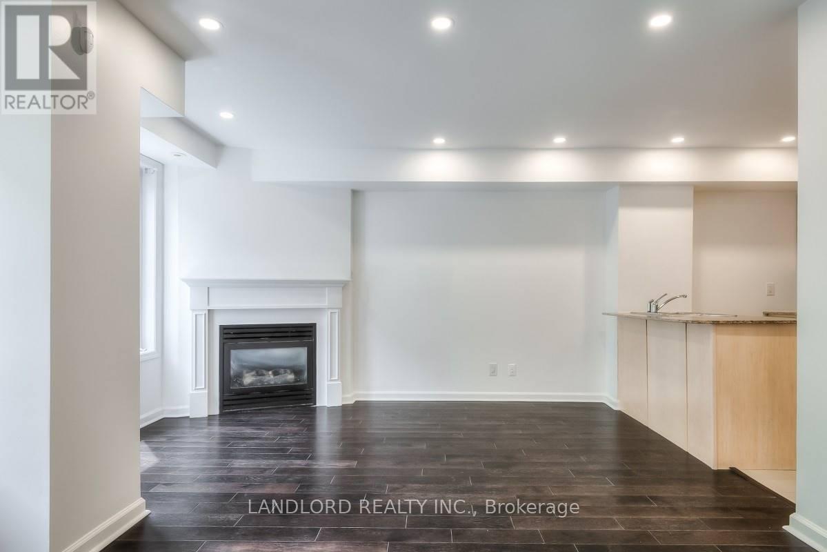 312 - 60 Joe Shuster Way, Toronto, Ontario  M6K 1Y8 - Photo 5 - W12691404