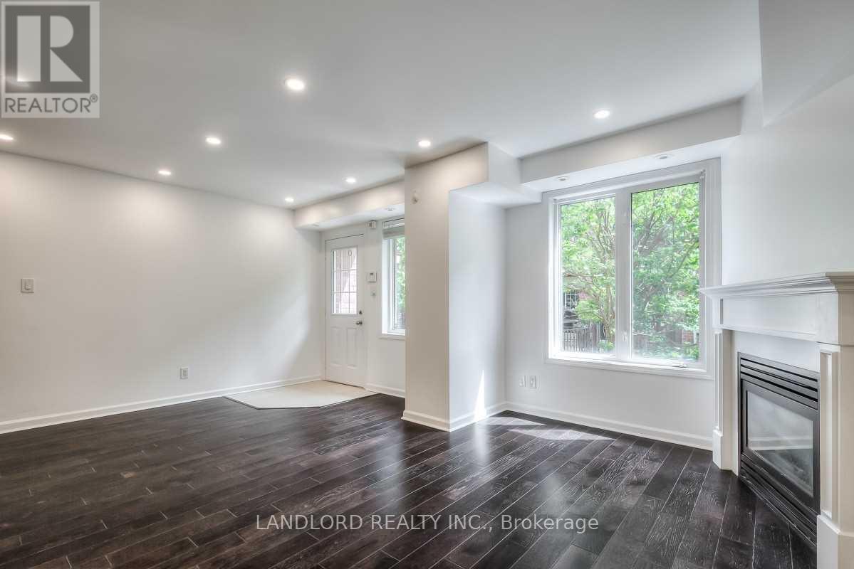 312 - 60 Joe Shuster Way, Toronto, Ontario  M6K 1Y8 - Photo 7 - W12691404