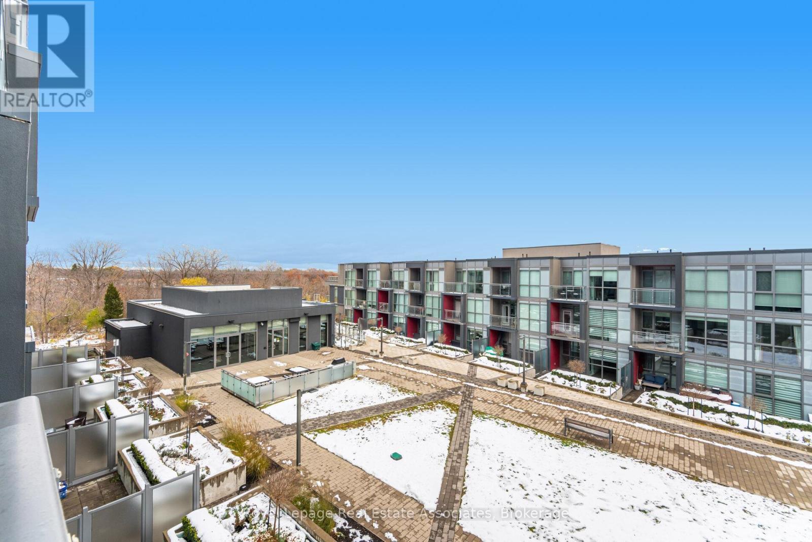 B401 - 5240 Dundas Street, Burlington, Ontario  L7L 0J6 - Photo 10 - W12691420