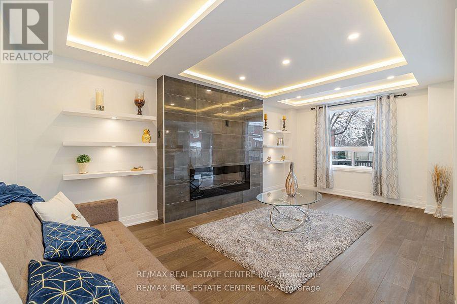 550 Meadows Boulevard, Mississauga, Ontario  L4Z 1G6 - Photo 11 - W12691448