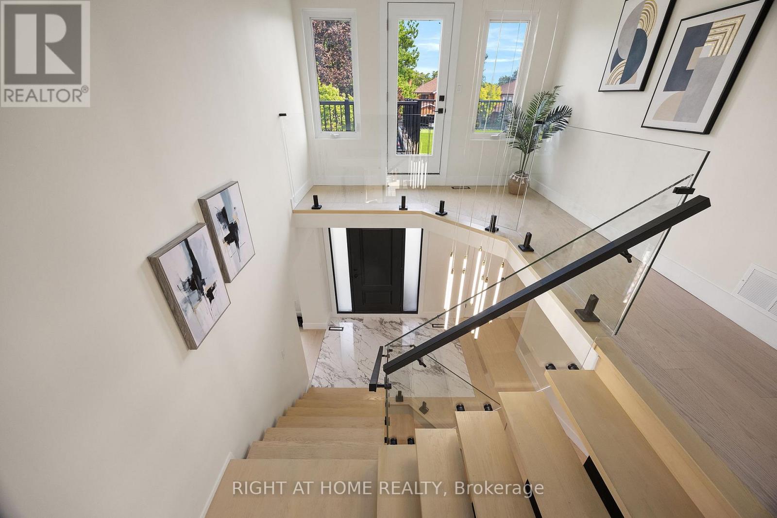 3049 Golden Orchard Drive, Mississauga, Ontario  L4X 2V1 - Photo 20 - W12691494