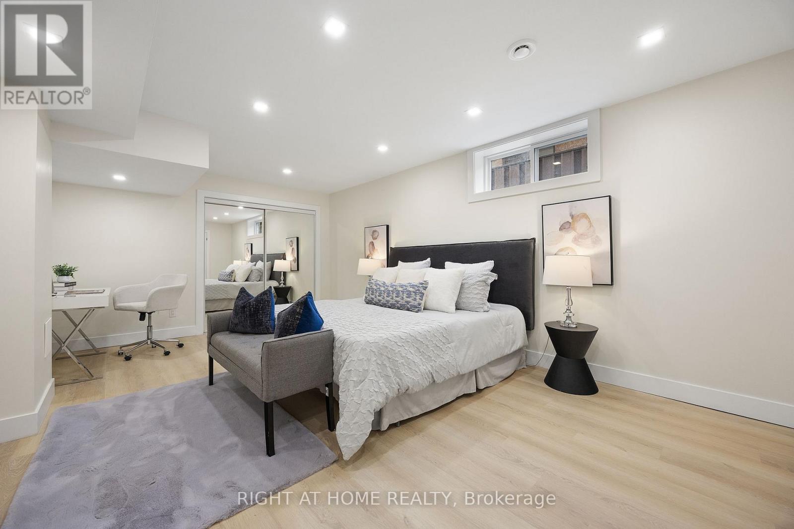 3049 Golden Orchard Drive, Mississauga, Ontario  L4X 2V1 - Photo 30 - W12691494