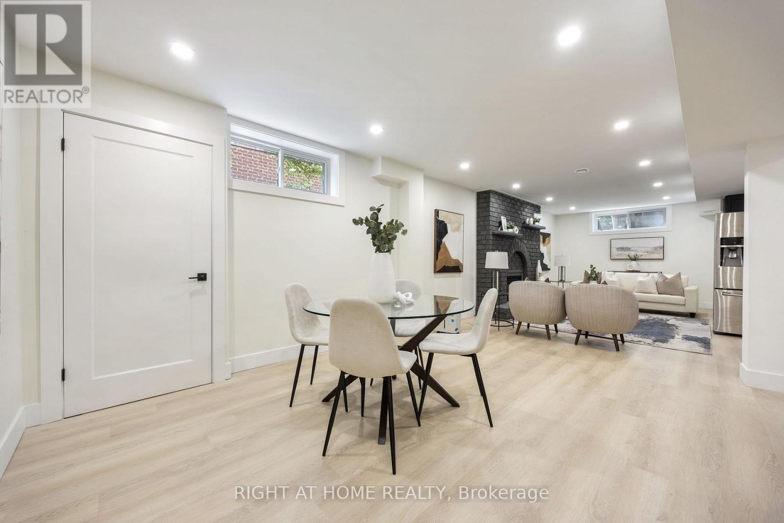 3049 Golden Orchard Drive, Mississauga, Ontario  L4X 2V1 - Photo 38 - W12691494