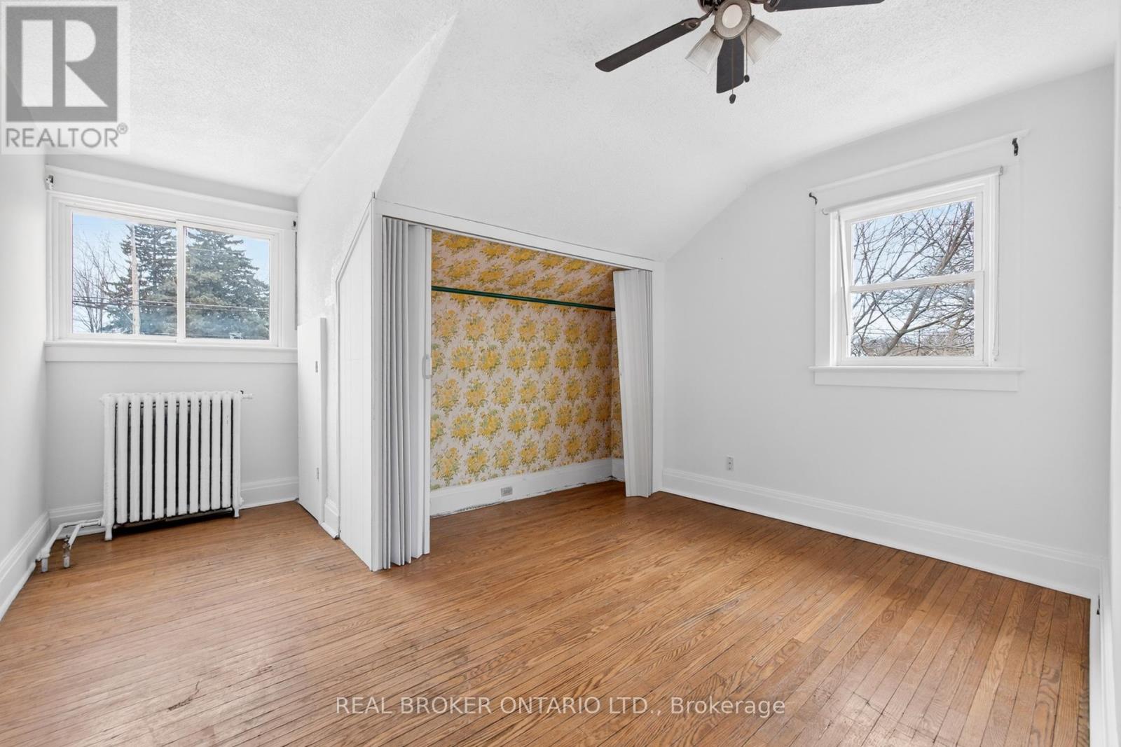 2585 Lakeshore Boulevard W, Toronto (Mimico), Ontario  M8V 1G3 - Photo 19 - W12691506