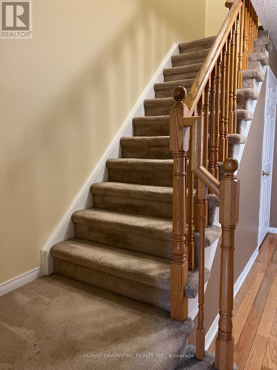 55 - 5255 Guildwood Way, Mississauga (Hurontario), Ontario  L5R 4A8 - Photo 12 - W12691514