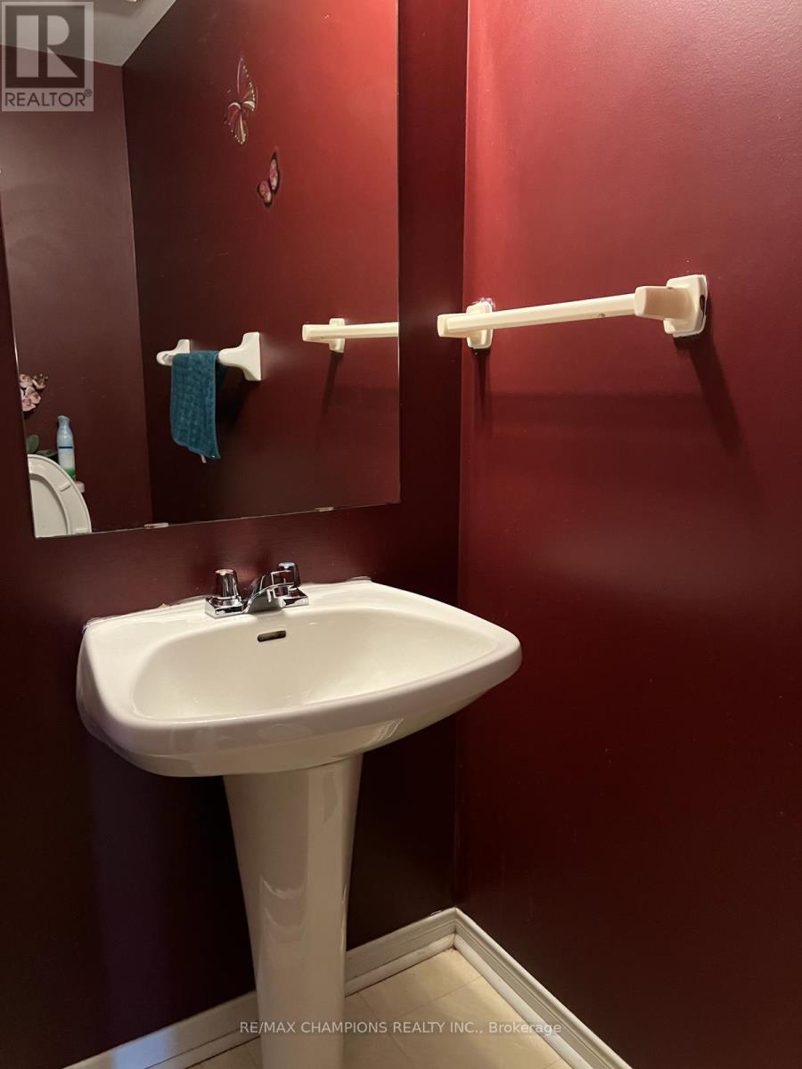 55 - 5255 Guildwood Way, Mississauga (Hurontario), Ontario  L5R 4A8 - Photo 15 - W12691514