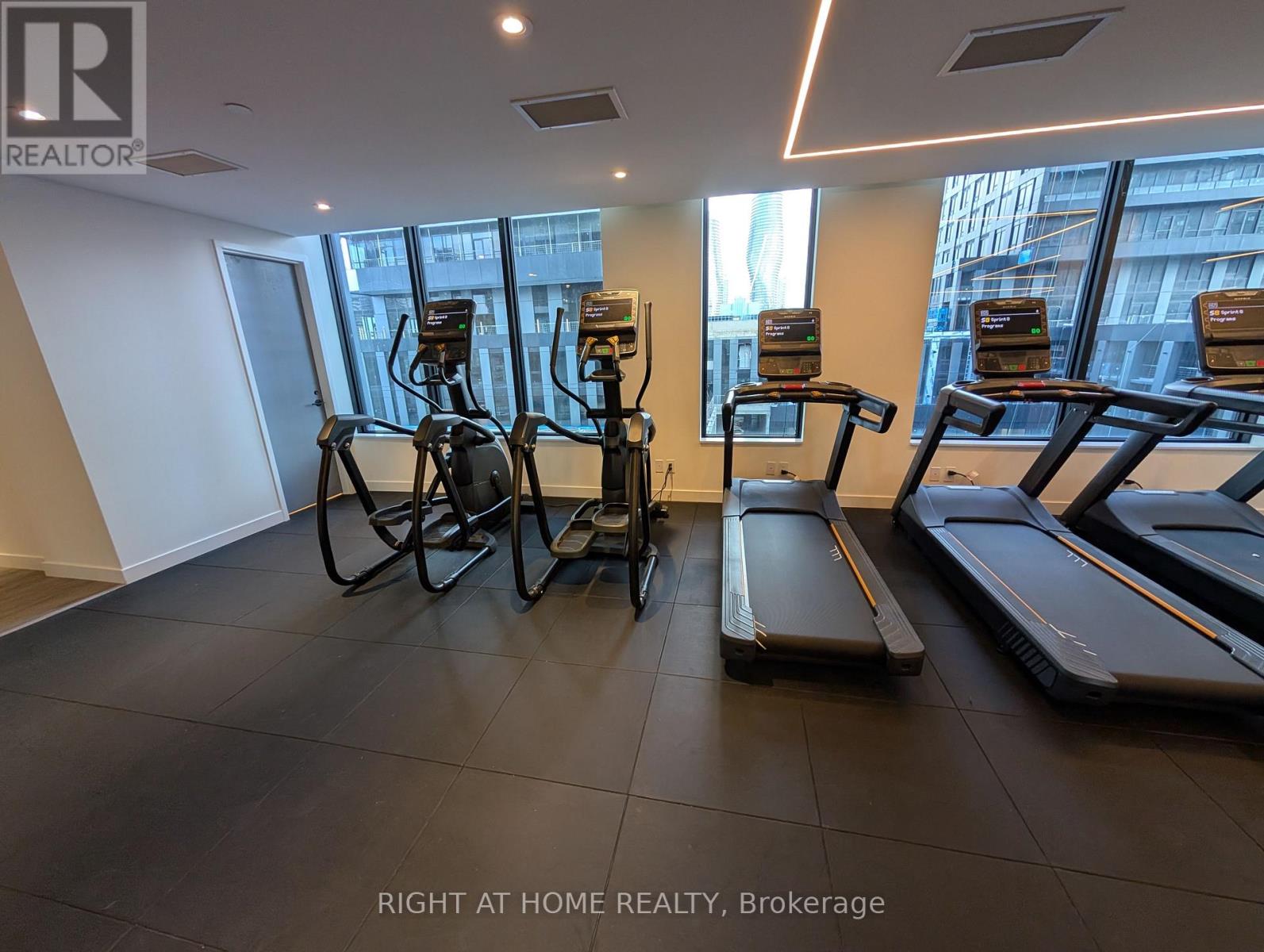 4410 - 4015 The Exchange, Mississauga, Ontario  L5B 0N9 - Photo 21 - W12691518