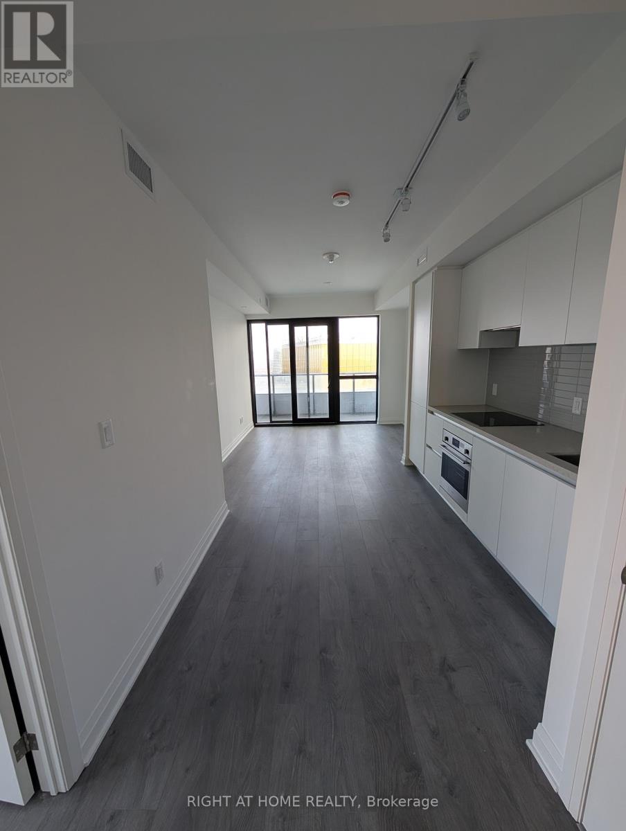 4410 - 4015 The Exchange, Mississauga, Ontario  L5B 0N9 - Photo 8 - W12691518