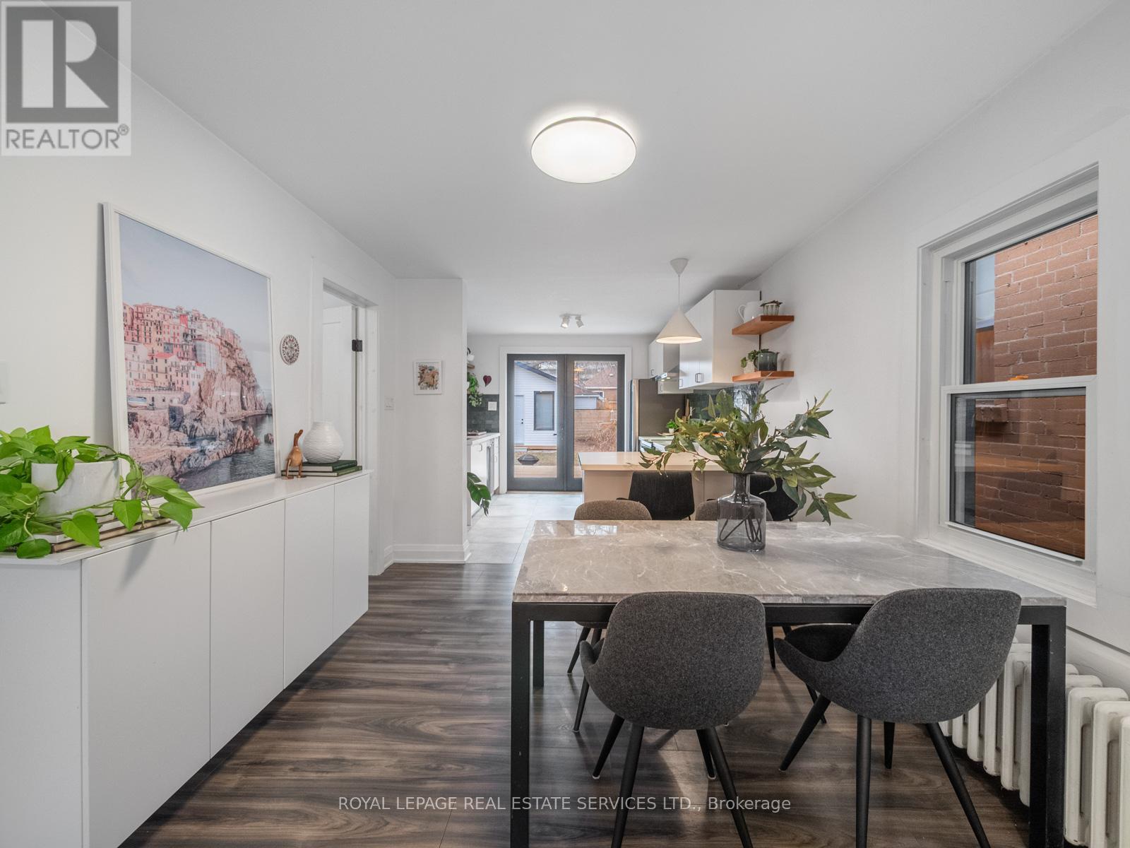 74 Chryessa Avenue, Toronto (Rockcliffe-Smythe), Ontario  M6N 4T7 - Photo 15 - W12691526