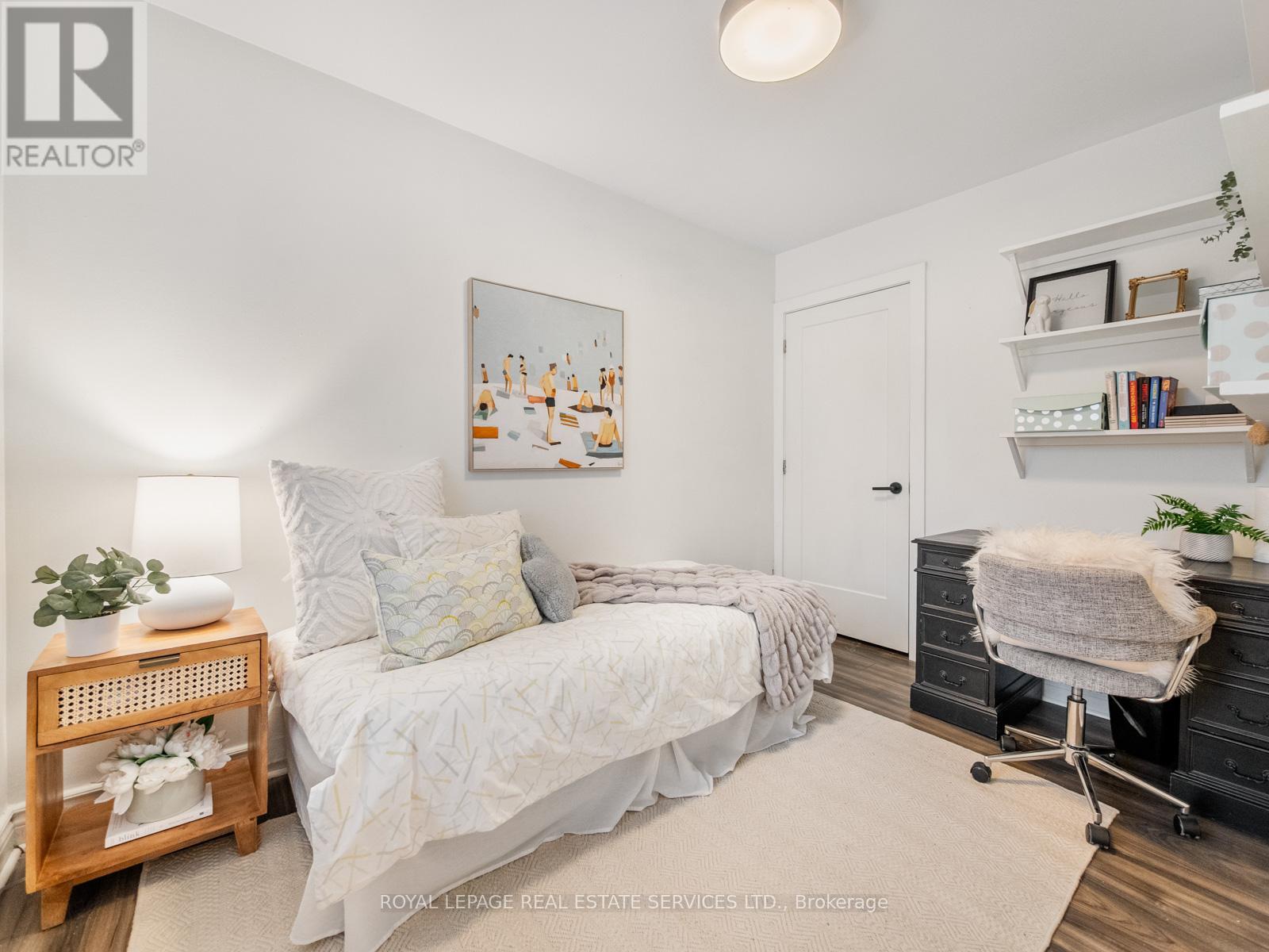 74 Chryessa Avenue, Toronto (Rockcliffe-Smythe), Ontario  M6N 4T7 - Photo 30 - W12691526