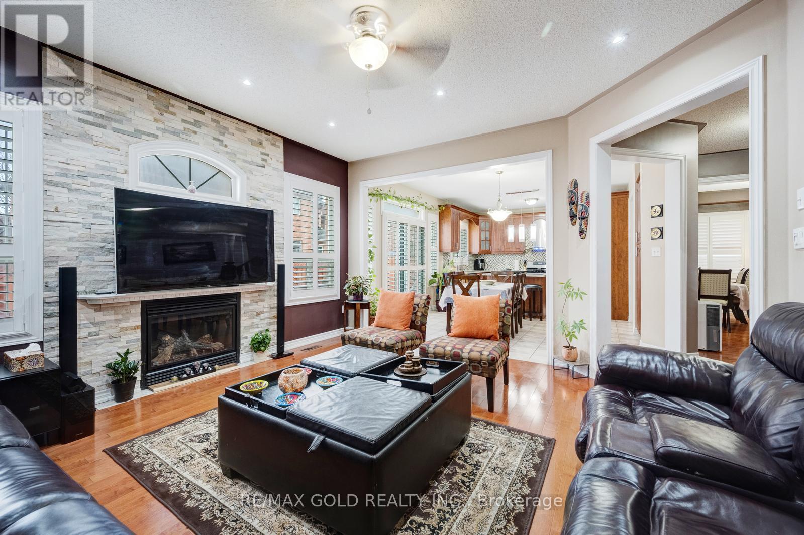 Main & Upper - 44 Summershade Street, Brampton (Bram East), Ontario  L6P 2C2 - Photo 25 - W12691554