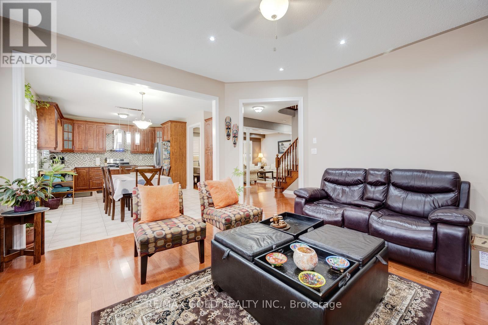 Main & Upper - 44 Summershade Street, Brampton (Bram East), Ontario  L6P 2C2 - Photo 26 - W12691554