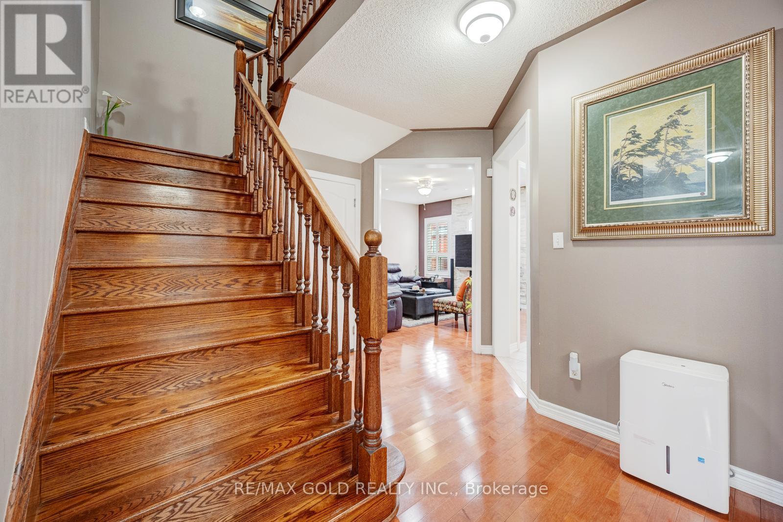 Main & Upper - 44 Summershade Street, Brampton (Bram East), Ontario  L6P 2C2 - Photo 28 - W12691554