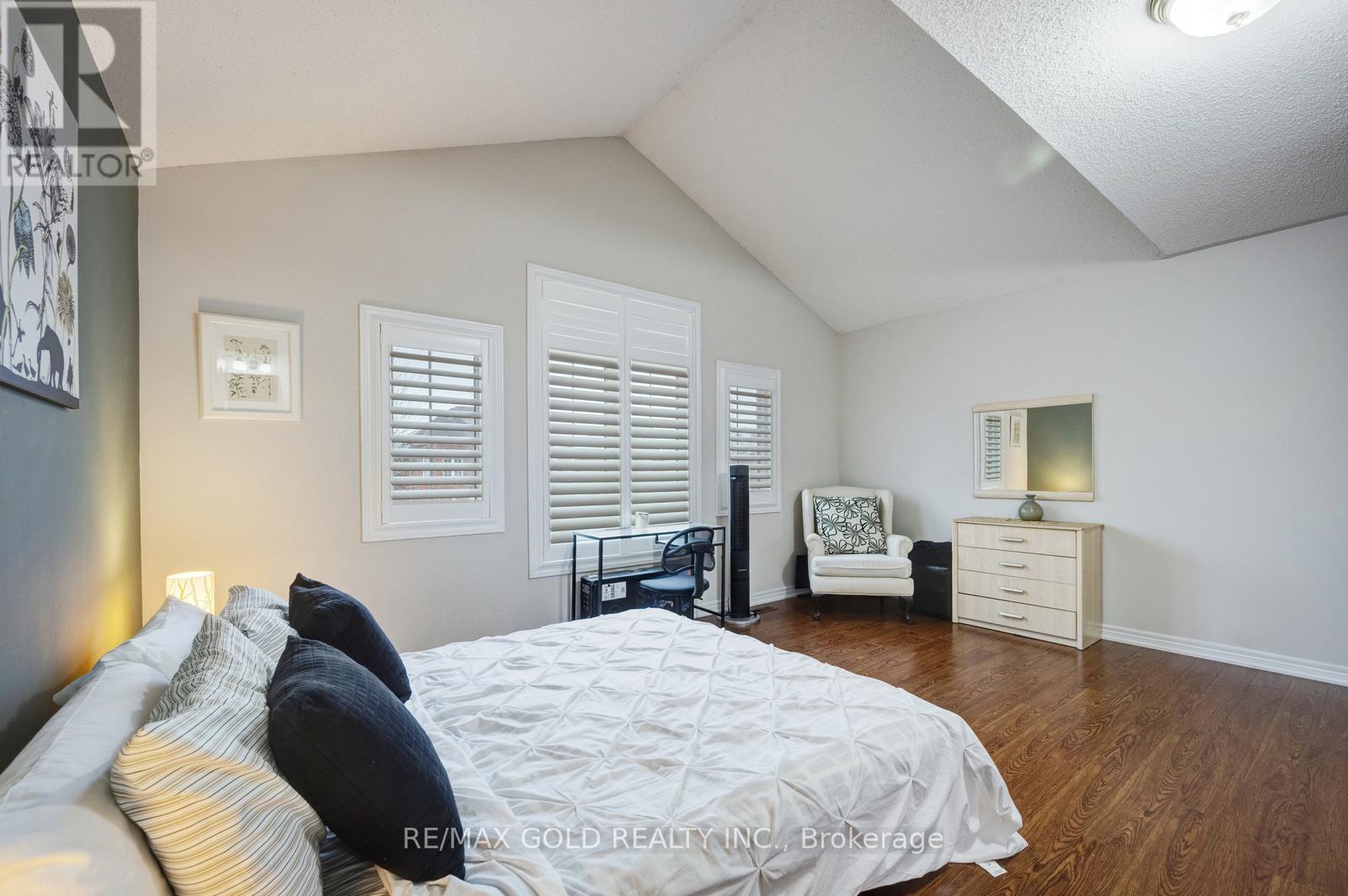 Main & Upper - 44 Summershade Street, Brampton (Bram East), Ontario  L6P 2C2 - Photo 38 - W12691554