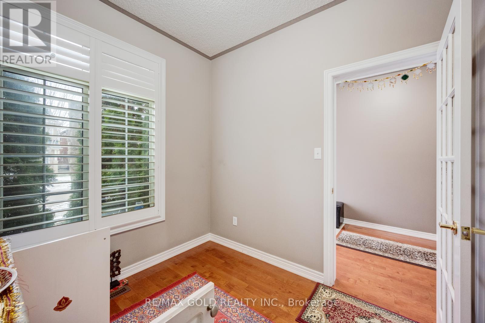 Main & Upper - 44 Summershade Street, Brampton (Bram East), Ontario  L6P 2C2 - Photo 5 - W12691554