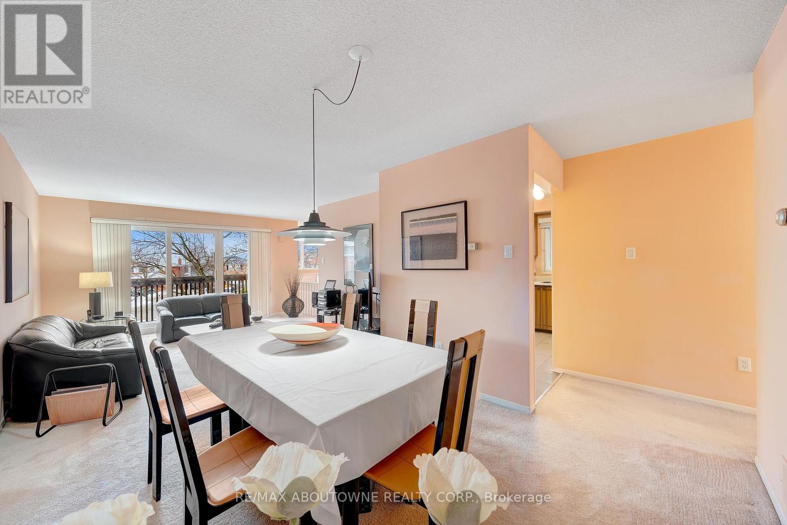 38 Philosopher's Trail, Brampton (Northgate), Ontario  L6S 4C9 - Photo 8 - W12691574