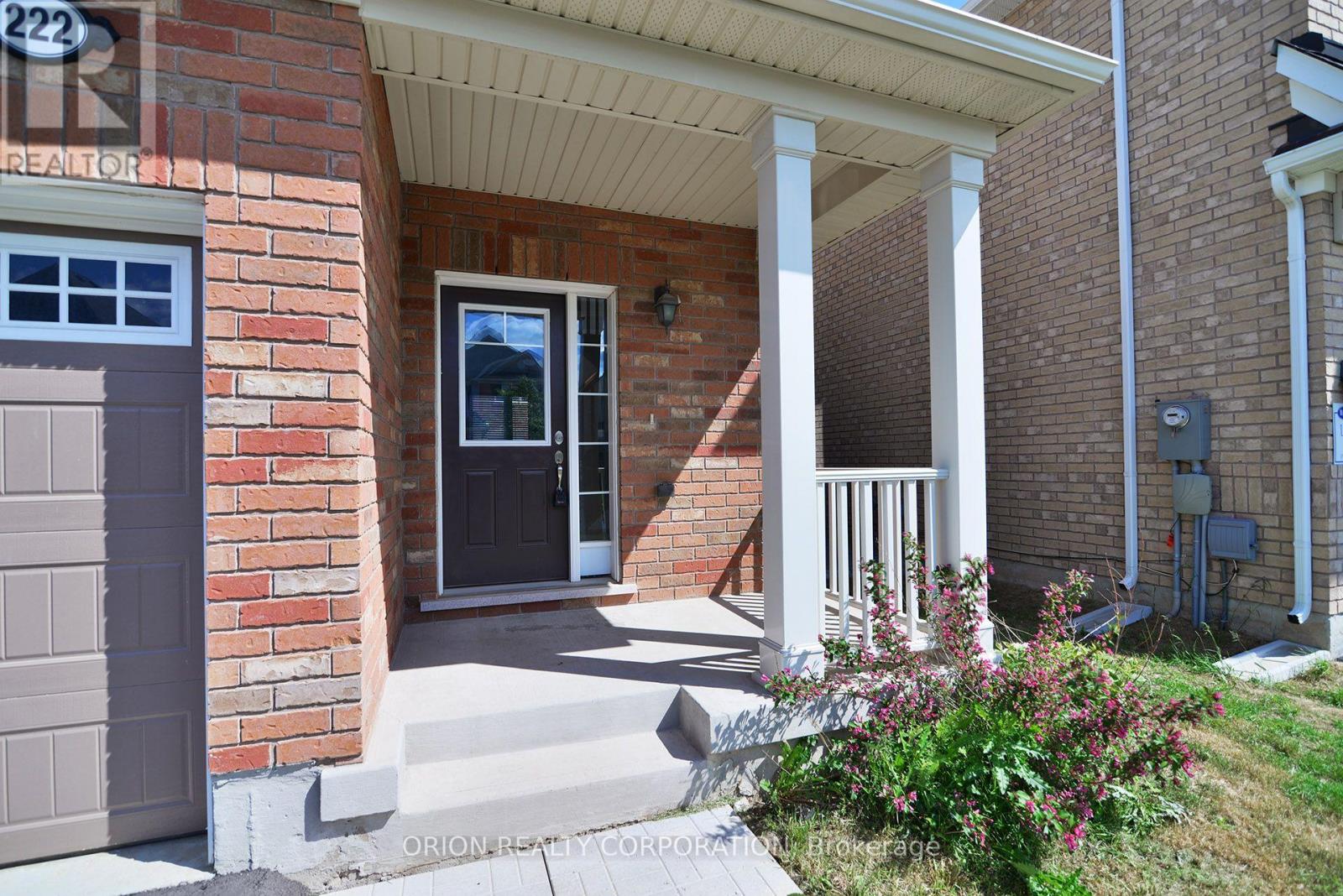 222 Cedric Terrace, Milton, Ontario  L9T 0A0 - Photo 2 - W12691634