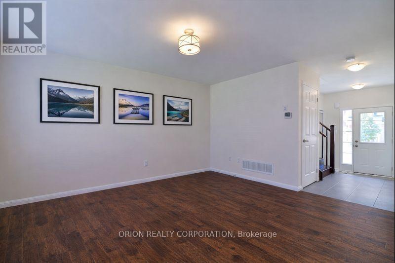 222 Cedric Terrace, Milton, Ontario  L9T 0A0 - Photo 8 - W12691634