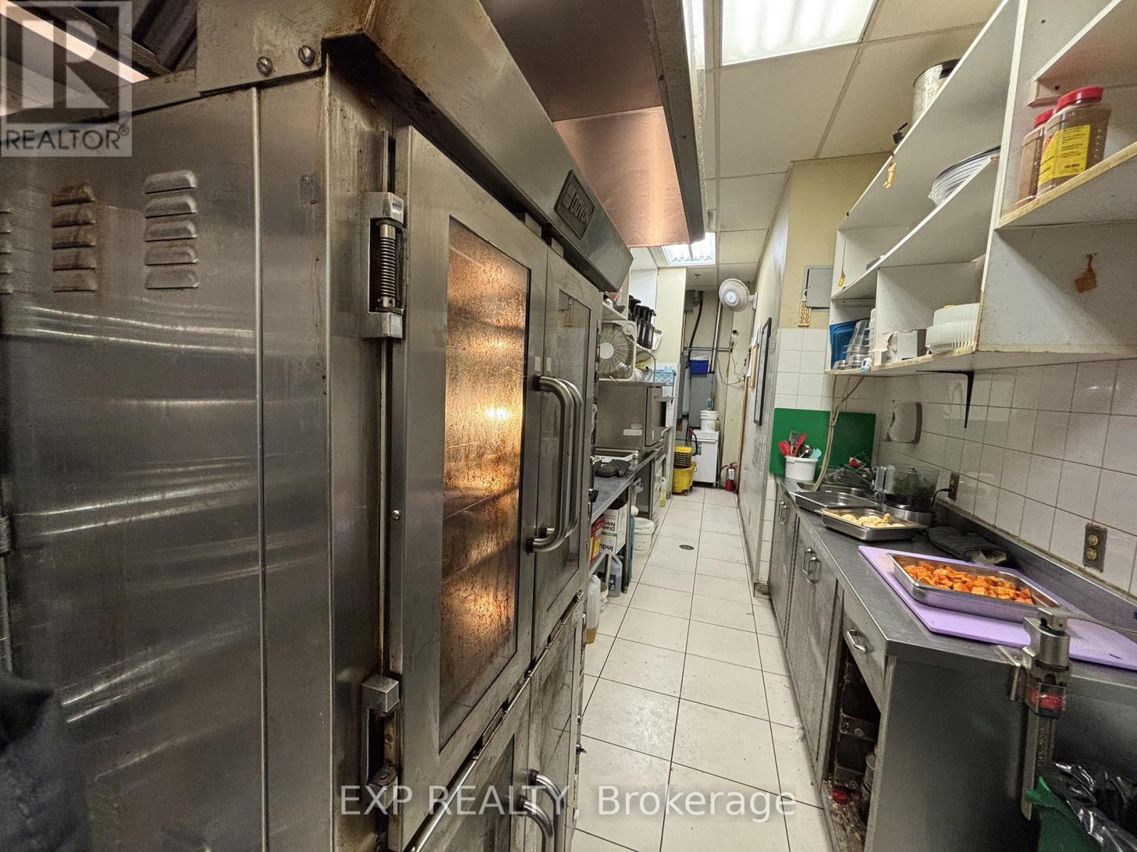 #140-350 Albert Street, Ottawa, Ontario  K1R 1R4 - Photo 13 - X12690538