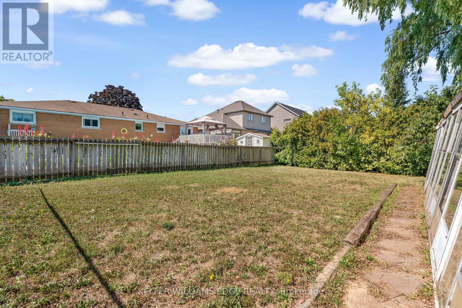 203 Margaret Avenue, Hamilton, Ontario  L8E 2H9 - Photo 42 - X12382103