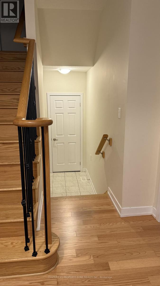 65 Sunflower Crescent, Thorold, Ontario  L3B 0L1 - Photo 7 - X12473765