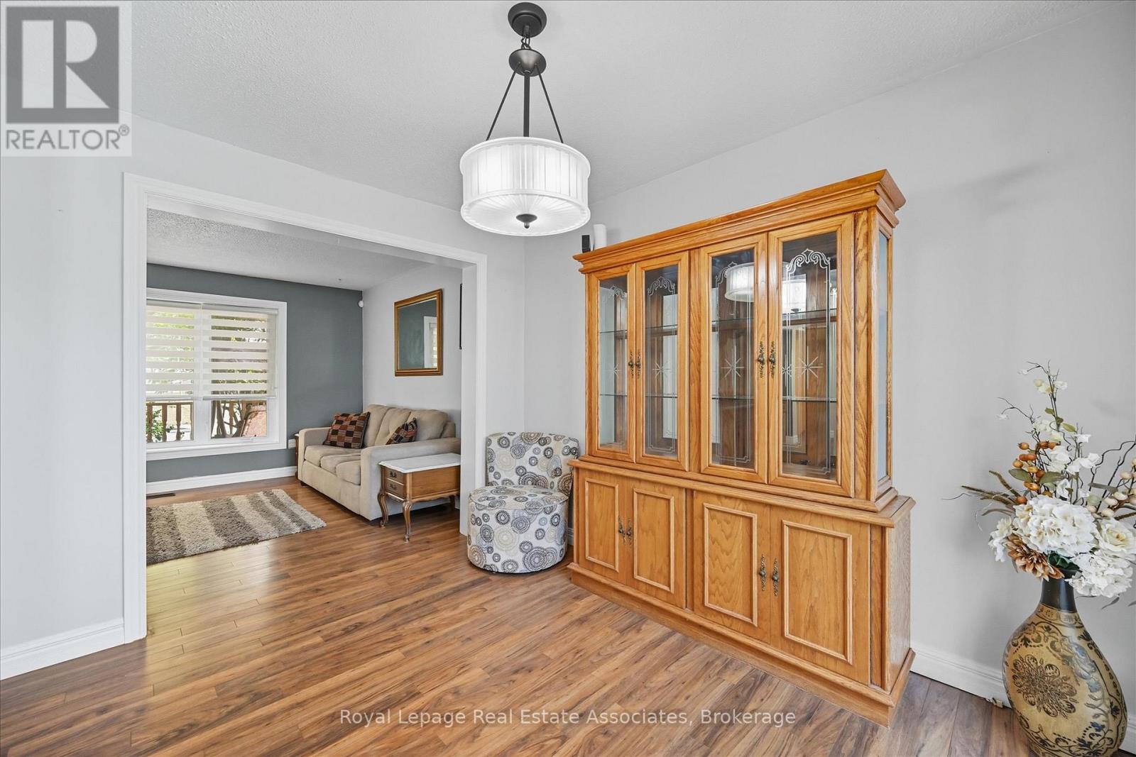 107 Billington Crescent, Hamilton, Ontario  L8T 4R3 - Photo 13 - X12537294