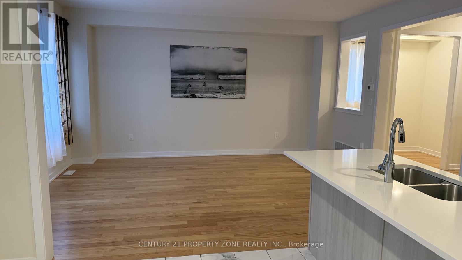 65 Sunflower Crescent, Thorold, Ontario  L3B 0L1 - Photo 10 - X12473765